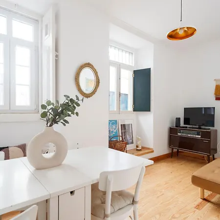 Bica Cozy Apartment Lisbon Exterior photo
